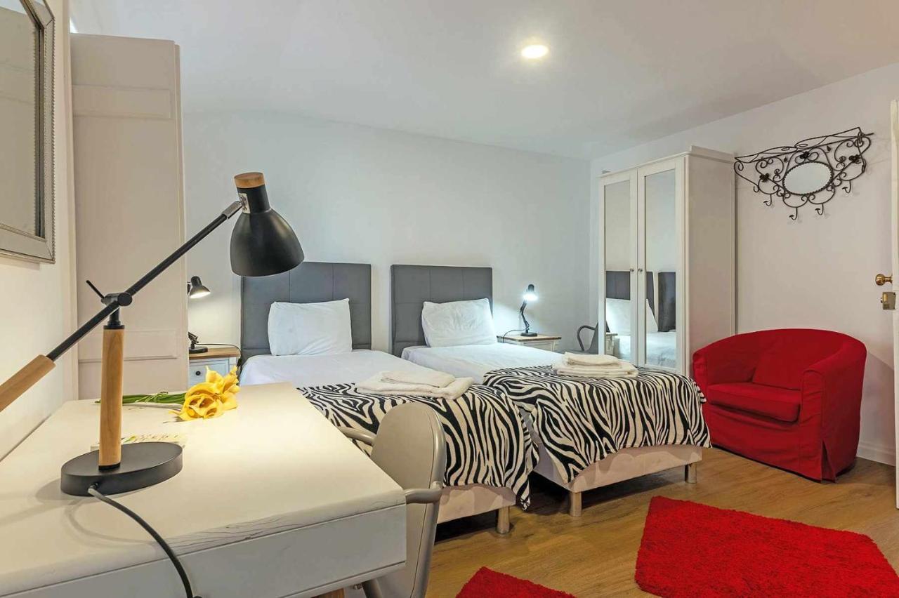 Bairro Alto Palace Special For Groups Up To 24 Guests Lisboa Eksteriør billede
